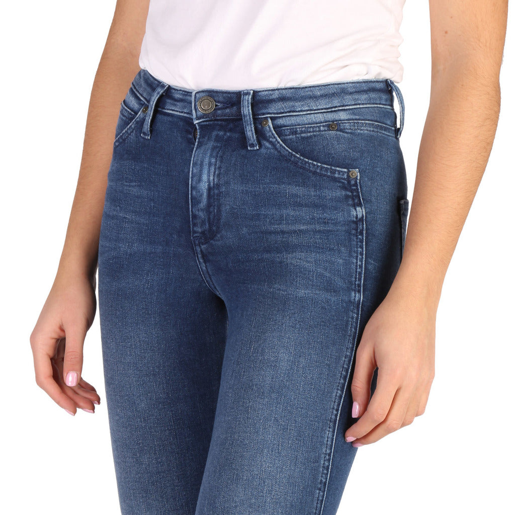 Calvin Klein - J20J205154 - NaritaRo