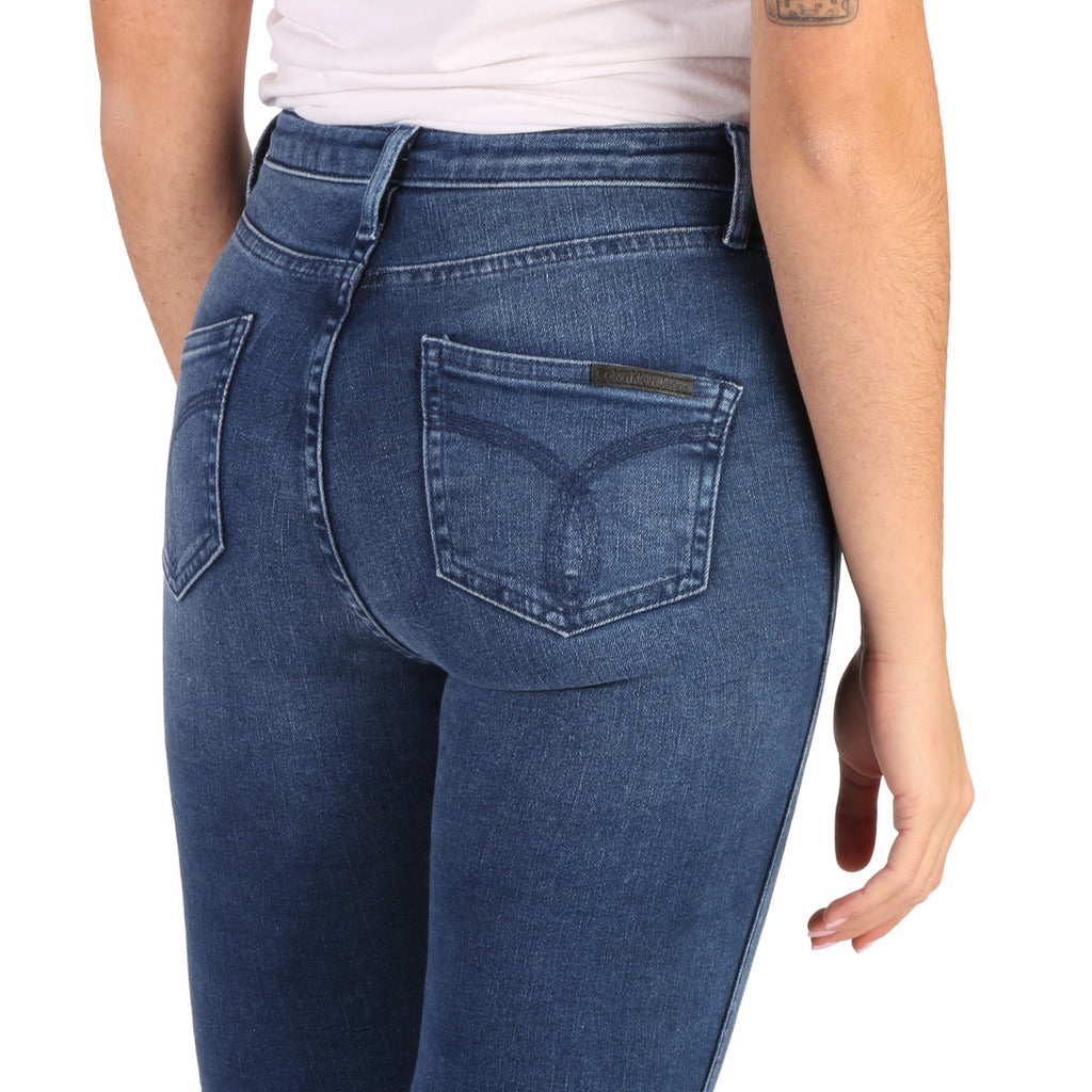 Calvin Klein - J20J205154 - NaritaRo